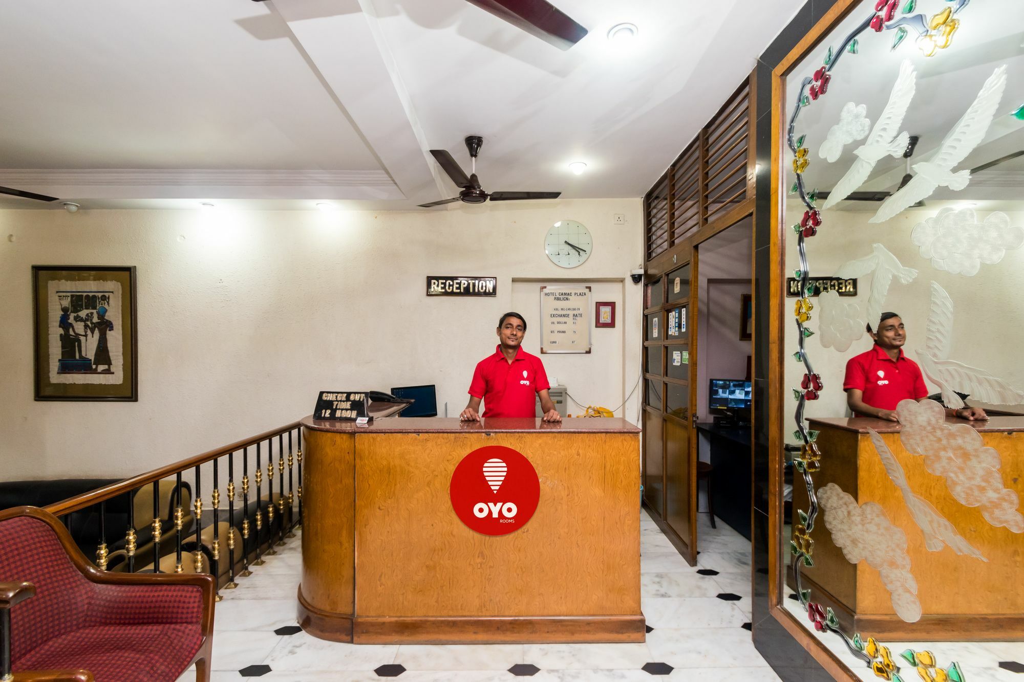 Oyo 4621 Hotel Camac Plaza Calcuta Exterior foto